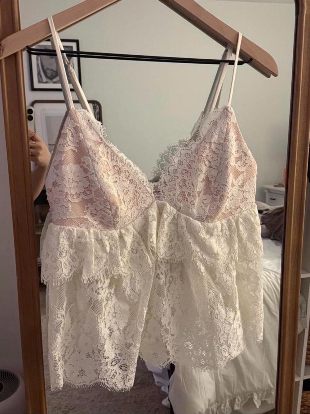 lovers and friends jen top in white cream womens lace size medium